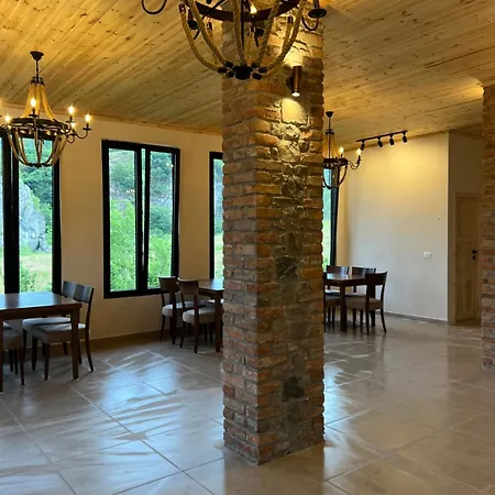 Konaku Kapedani Affittacamere Maliq