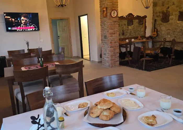 Konaku Kapedani Pensjonat *